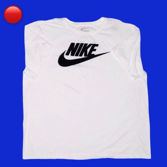 Nike Other - Nike Swoosh Tshirt